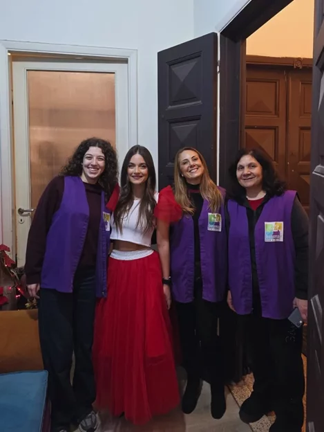 Christmas Event with Louna!
