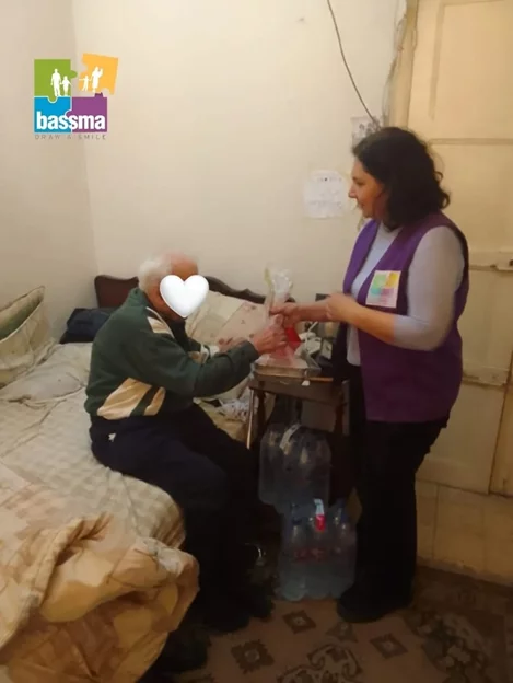 Food Aid: Parcels & Cooked Meals